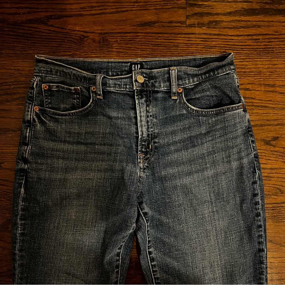 GAP Women's Girlfriend Fit Jeans - size 6/28, Dark Blue, Excellent condition - Picture 7 of 7